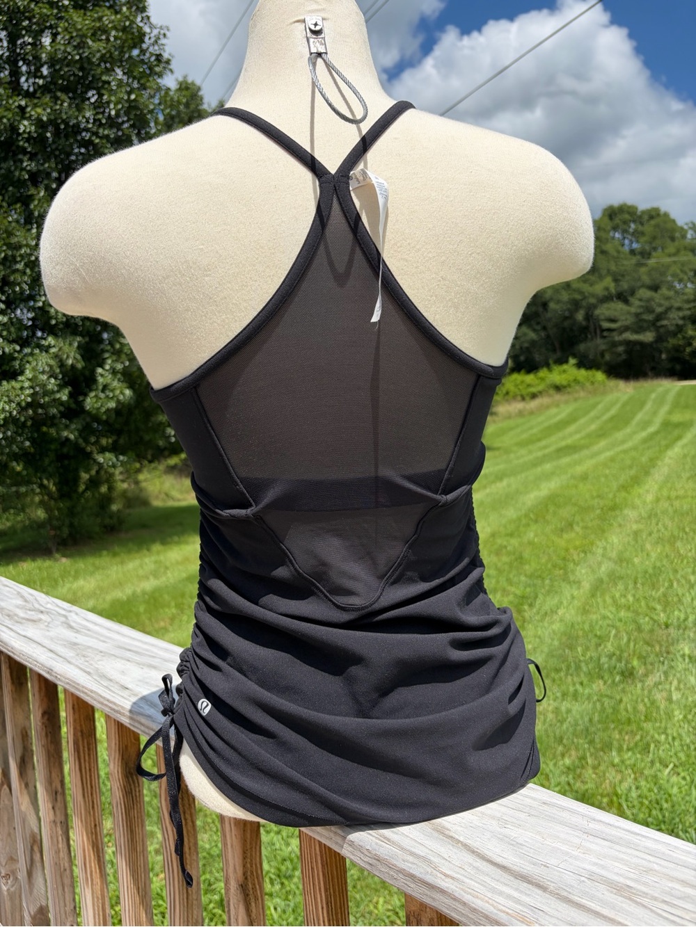 Lululemon Full Freedom Tank Mesh RacerBack Black Size 8 Strappy Sides No Pads - Picture 6 of 11